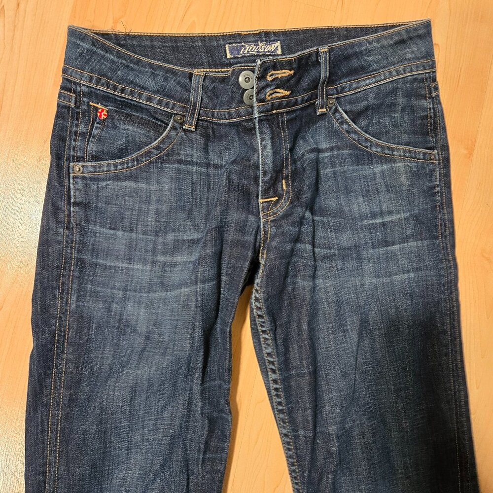 Pretty Cool flared jeans.